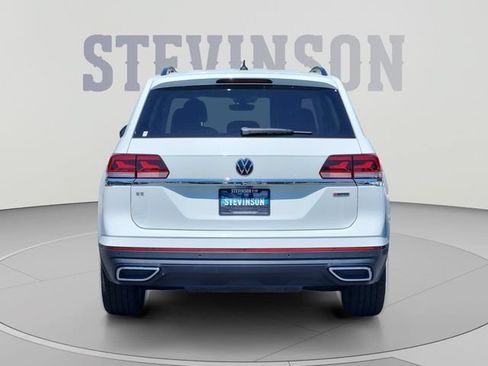 Used 2021 Volkswagen Atlas SE w/ Panoramic Sunroof Package AWD/4WD image 4