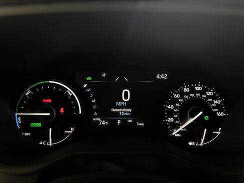 Used 2026 Toyota Sienna LE FWD image 17