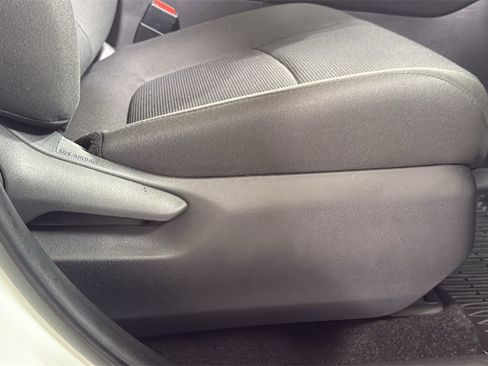 Certified 2025 Toyota RAV4 LE image 20