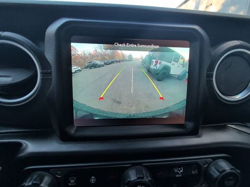 Used 2021 Jeep Wrangler Unlimited Sahara 4xe w/ Cold Weather Group image 22