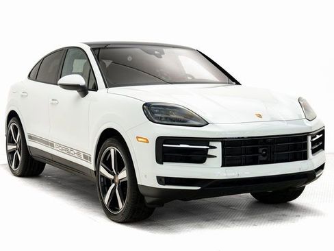 New 2026 Porsche Cayenne Coupe image 34
