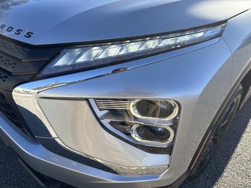 Used 2025 Mitsubishi Eclipse Cross LE image 9