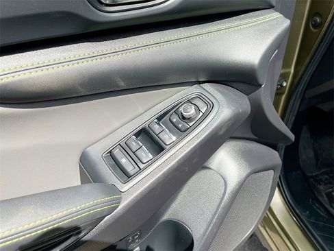 Used 2024 Subaru Ascent Onyx Edition image 17