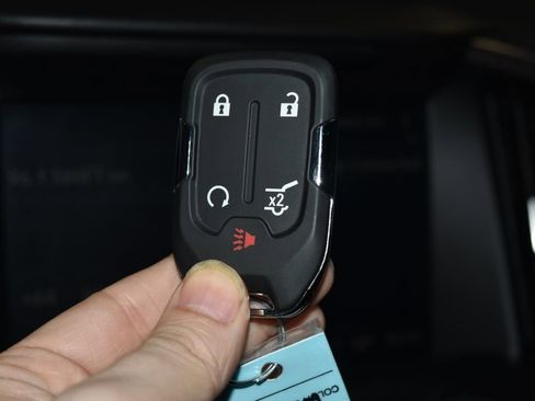 Used 2023 GMC Terrain AT4 image 21