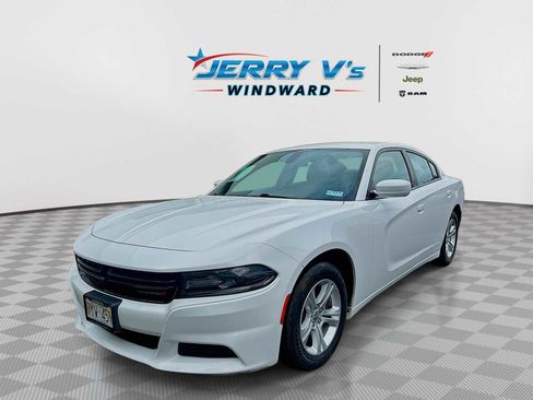 Used 2019 Dodge Charger SXT w/ Leather Interior Group image 1