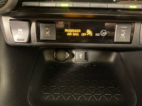 Certified 2021 Toyota RAV4 SE w/ Weather & Moonroof Package image 23