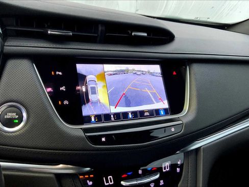 Used 2022 Cadillac XT5 Premium Luxury w/ Technology Package image 28