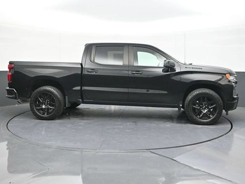 Used 2023 Chevrolet Silverado 1500 RST w/ Protection Package RWD image 18