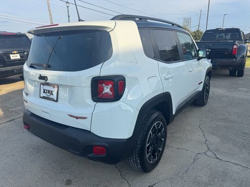 Used 2023 Jeep Renegade Trailhawk w/ Trailhawk Elite Group image 5
