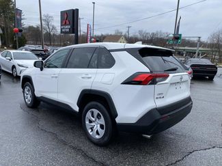 Used 2024 Toyota RAV4 LE video 3