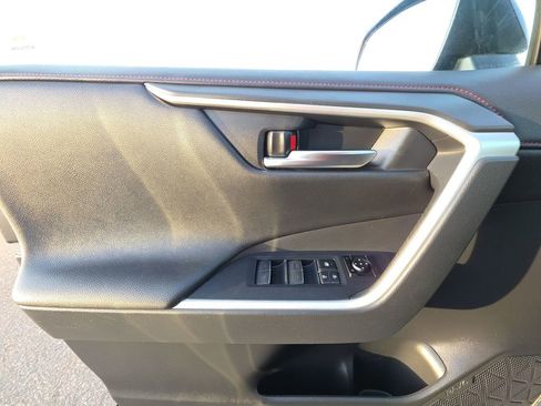 Used 2022 Toyota RAV4 XSE image 25