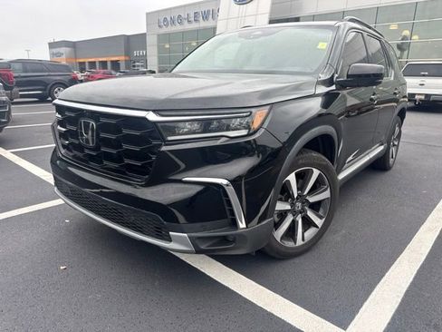 Used 2023 Honda Pilot Elite image 1