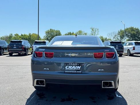 Used 2010 Chevrolet Camaro SS w/ RS Package RWD image 6