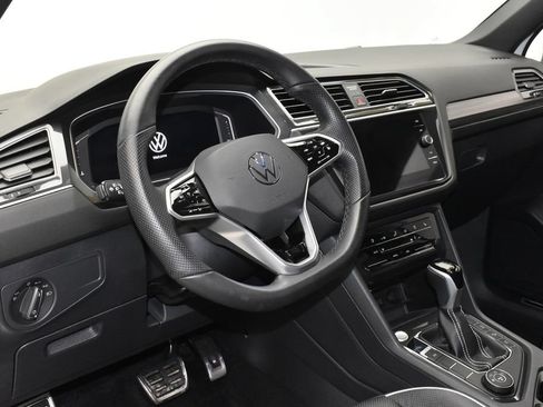 Used 2024 Volkswagen Tiguan SEL R-Line AWD/4WD image 17