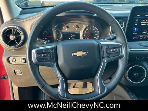 Used 2024 Chevrolet Blazer LT w/ Convenience Package image 24