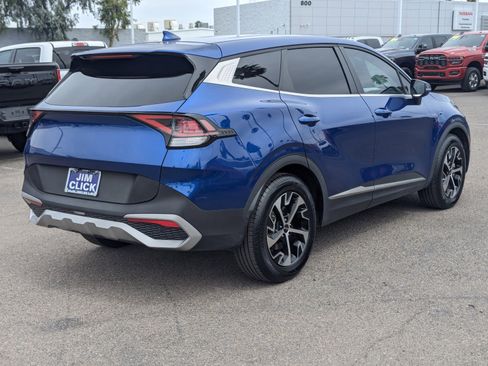 Used 2023 Kia Sportage EX FWD image 2