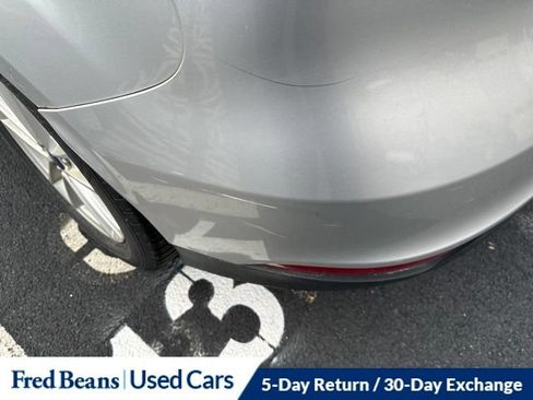 Used 2017 Ford Focus SE FWD image 10