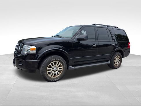 Used 2011 Ford Expedition XLT AWD/4WD image 2
