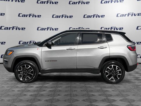 Used 2020 Jeep Compass Trailhawk AWD/4WD image 2