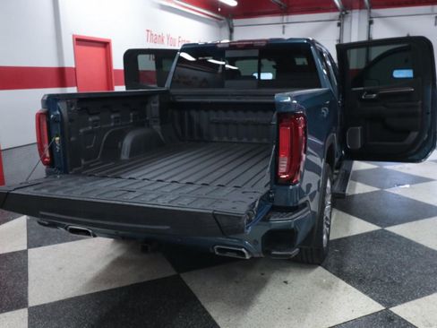 Used 2024 GMC Sierra 1500 Denali AWD/4WD image 32