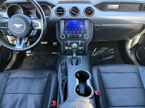 Used 2023 Ford Mustang Premium image 10