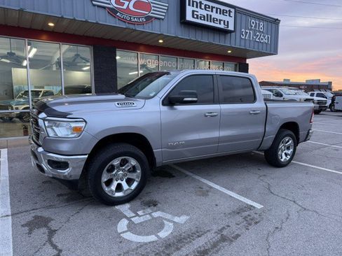 Used 2022 RAM 1500 Big Horn AWD/4WD image 1