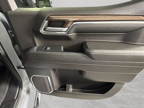 Used 2024 Chevrolet Silverado 1500 LT RWD image 32