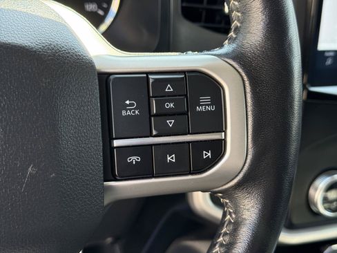 Used 2024 Ford Expedition Max XLT RWD image 36
