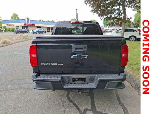 Used 2018 Chevrolet Colorado Z71 AWD/4WD image 8