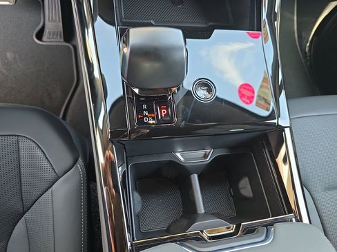 New 2025 Land Rover Range Rover Sport SV Edition Two image 26