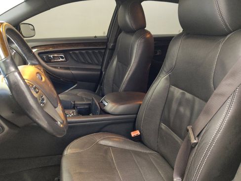 Used 2014 Ford Taurus Limited image 17