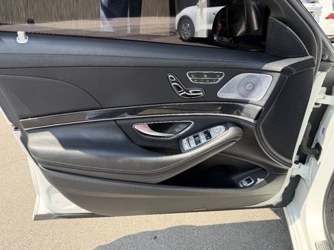 Used 2019 Mercedes-Benz S 560 4MATIC Sedan image 13