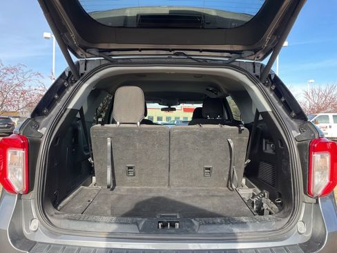 Used 2021 Ford Explorer XLT w/ Class III Trailer Tow Package image 14