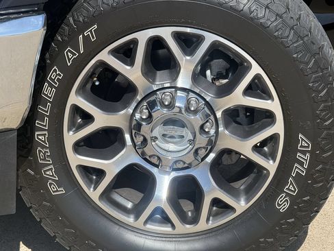 Used 2022 Ford F250 Lariat AWD/4WD image 8