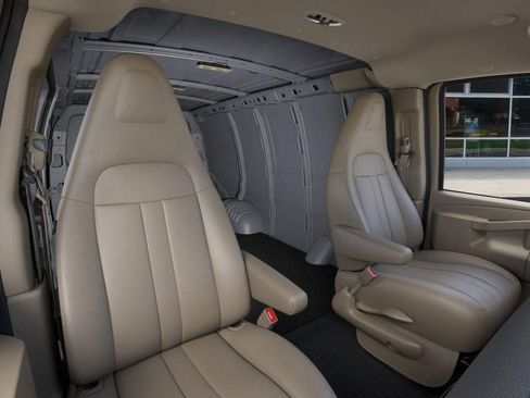 New 2026 Chevrolet Express 2500 w/ Driver Convenience Package image 16