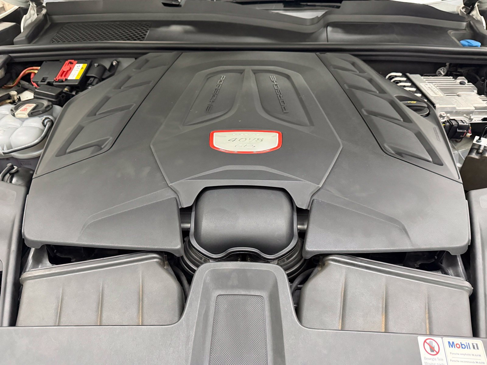 Used 2021 Porsche Cayenne GTS AWD/4WD image 43