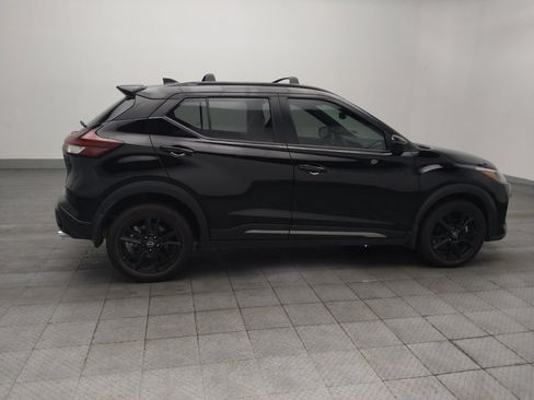 Used 2024 Nissan Kicks SR w/ SR Premium Package FWD image 10