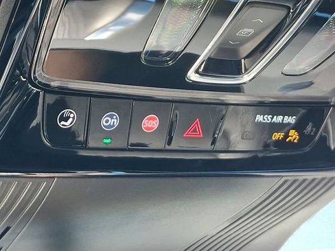 Certified 2026 Cadillac Vistiq Sport AWD/4WD image 24