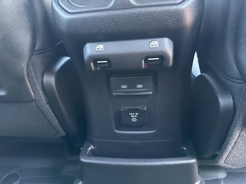 New 2025 Jeep Wrangler Unlimited Rubicon image 17