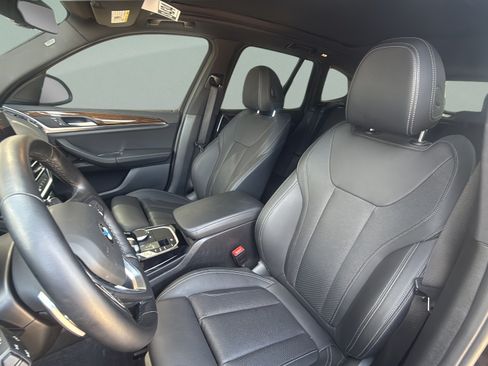 Used 2024 BMW X3 sDrive30i w/ Convenience Package w/ZPA RWD image 9