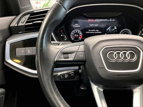 Used 2023 Audi Q3 2.0T Premium Plus AWD/4WD image 24