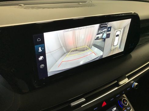 Used 2025 Hyundai Palisade Calligraphy AWD/4WD image 21