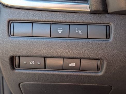 Used 2021 Nissan Rogue Platinum AWD/4WD image 25