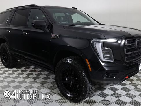 Used 2026 GMC Yukon AT4 Ultimate w/ LPO, Floor Liner Package AWD/4WD image 3