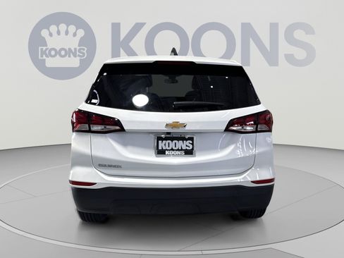 Used 2024 Chevrolet Equinox LS w/ LS Convenience Package FWD image 10