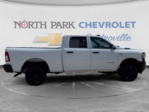 Used 2022 RAM 2500 Tradesman AWD/4WD image 2