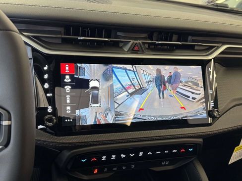 New 2026 Jeep Cherokee Overland image 22