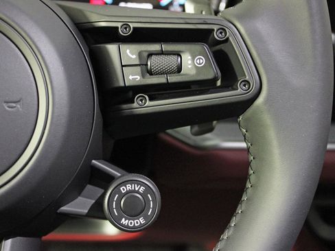 New 2026 Porsche Cayenne E-Hybrid Coupe image 25