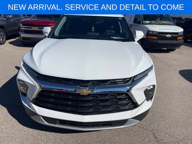 Certified 2024 Chevrolet Blazer LT w/ Convenience Package FWD image 3