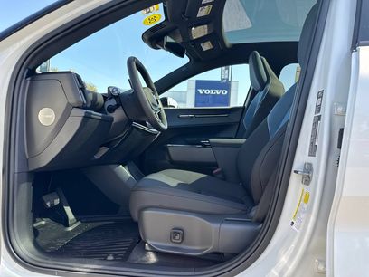 New 2026 Volvo EX30 Ultra w/ Protection Package Premier